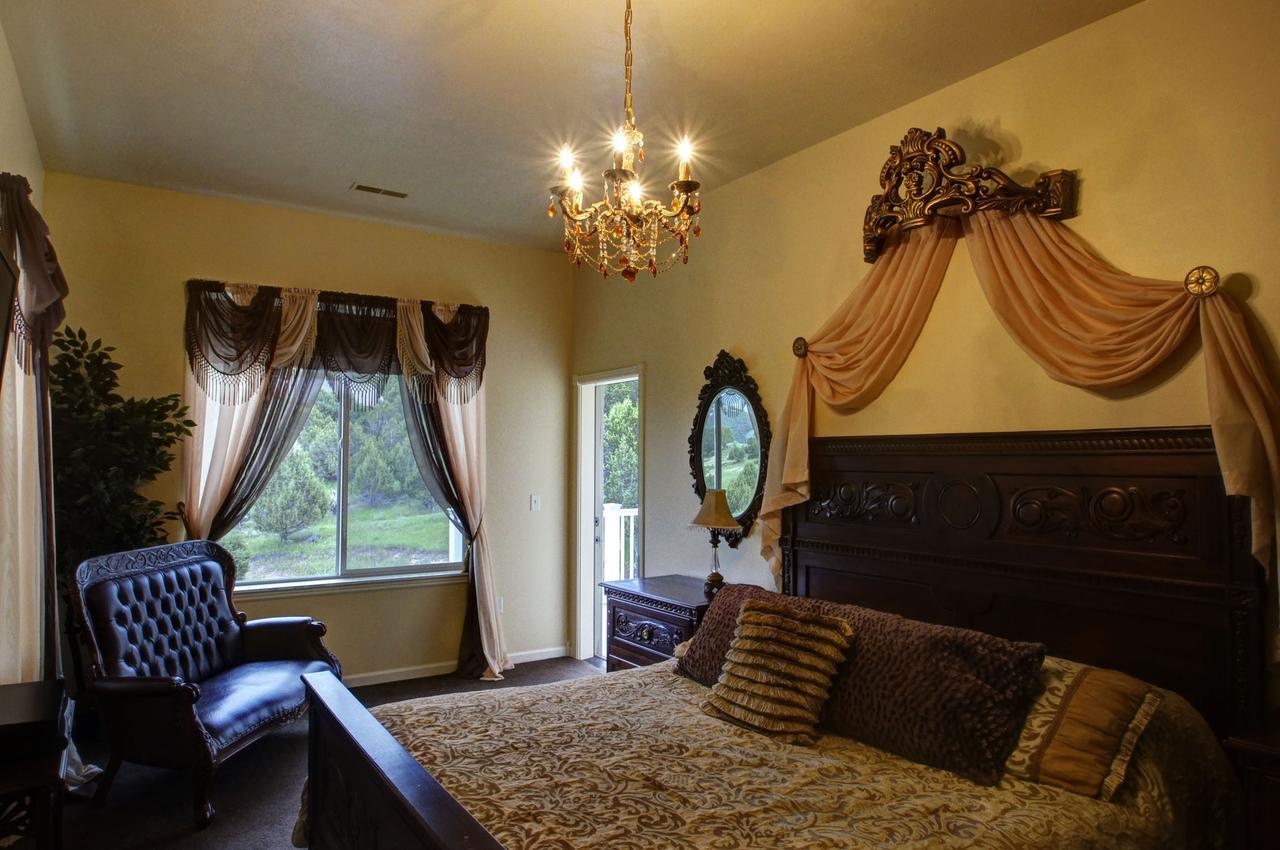 Bed and Breakfast Lions Gate Manor Lava Hot Springs Exterior foto